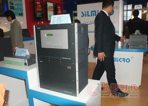 silmicro(΢)ӿھInfoComm09