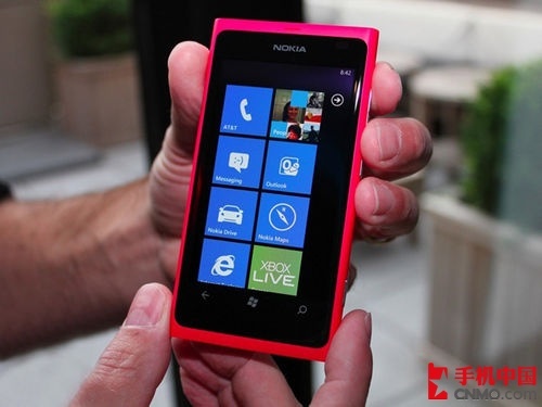 Z Lumia 800 2990 v_ 