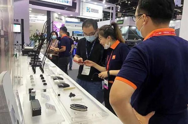 JBLdbx SENNHEISERǅRyHƷInfoComm China 2021